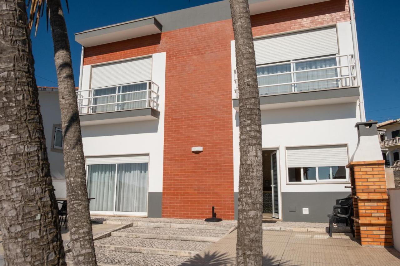 8 Rodrigues Family House - Villa With Patio Nazare Exterior photo